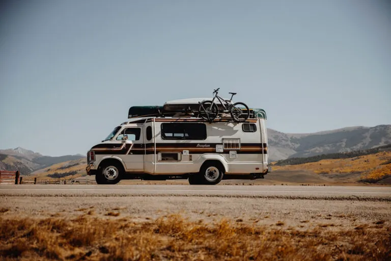 motorhomes-vs-travel-trailers